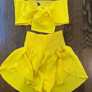 ZAFUL tie bandeau/shorts outfit